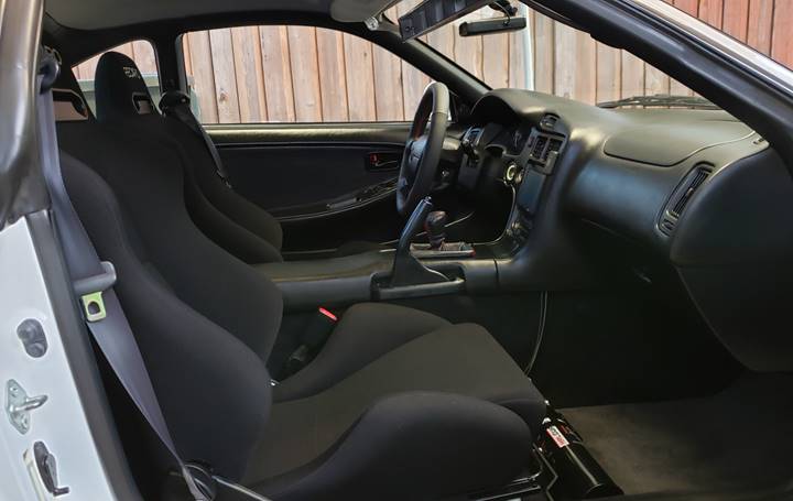 MR2Heaven Passenger Seat Fire Extinguisher Mount