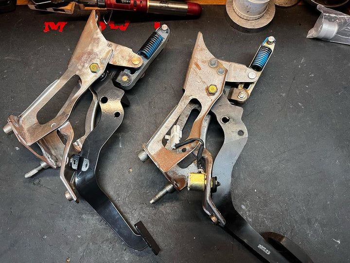 MR2Heaven Reproduction 1991-1995 Turbo MR2 Clutch Pedal Kit (LHD)