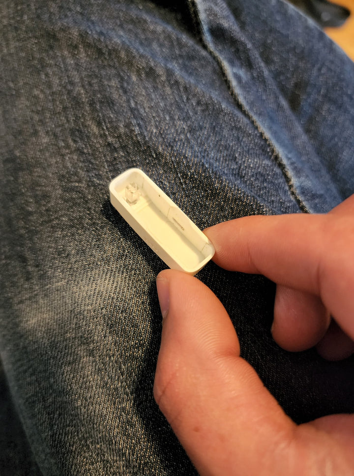 MR2Heaven Reproduction AC Button Cover - SW20