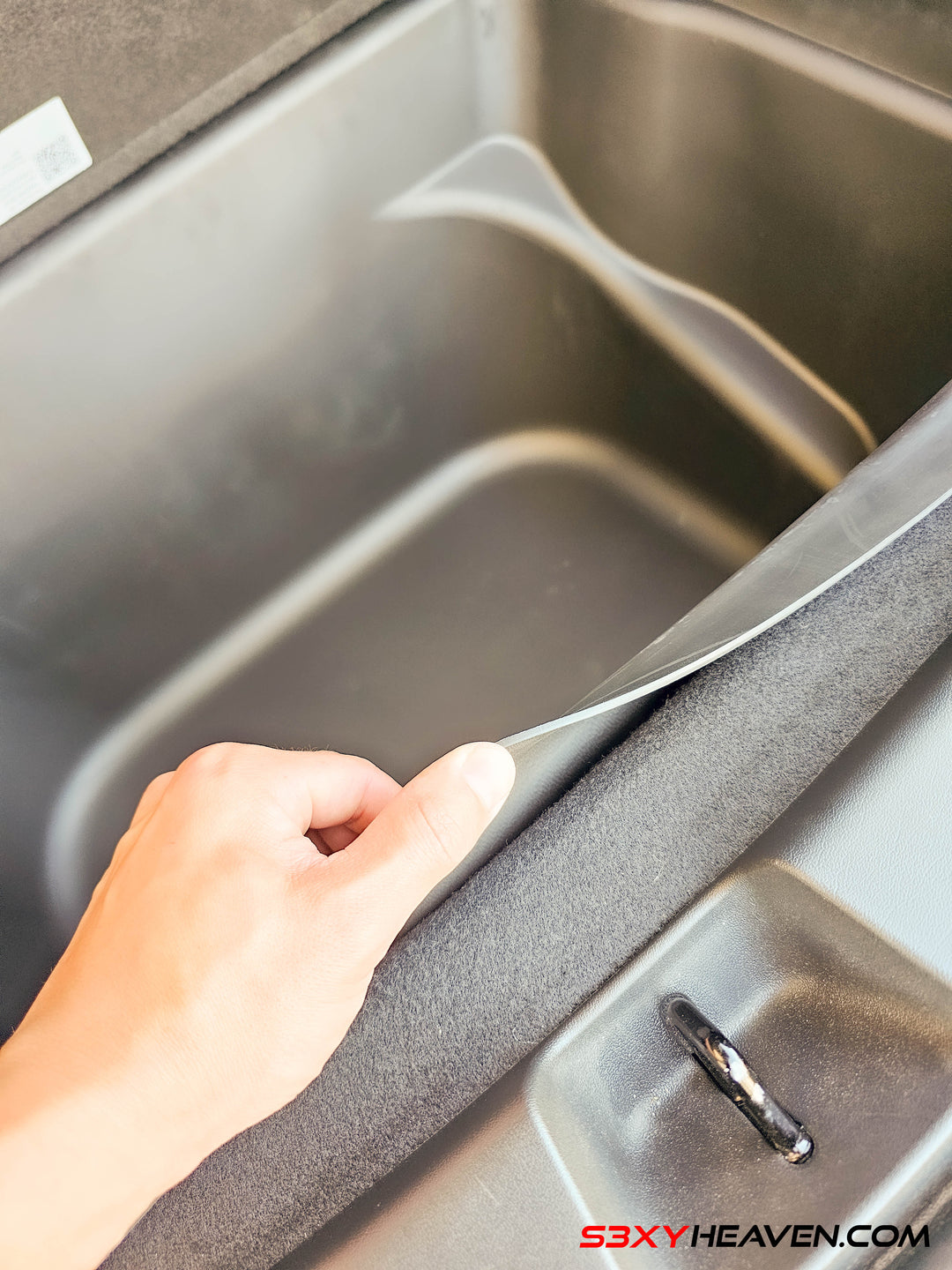 Tesla Model Y 3-Bin Trunk Liner – Durable TPE, Spill-Proof, Easy-Clean (2020–2025+)