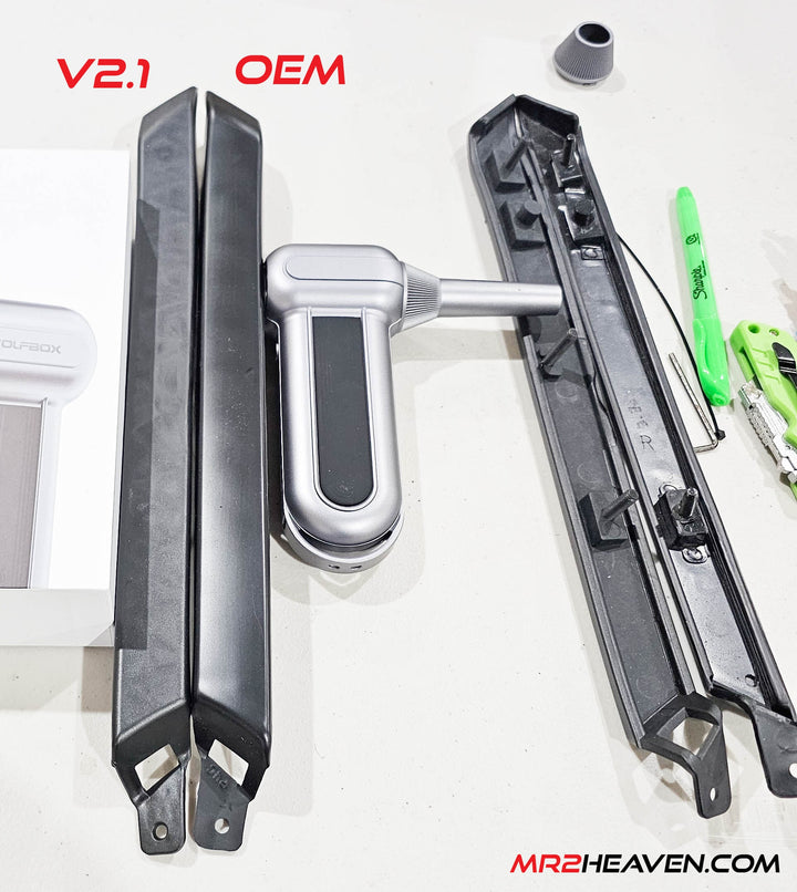 Reproduction JDM Front Solid Side Moldings (Front Side Marker Deletes)