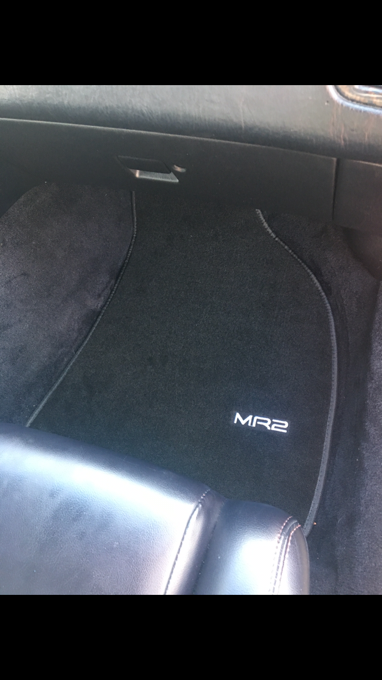 MR2Heaven Reproduction Floor Mats with Matching Trunk Mat